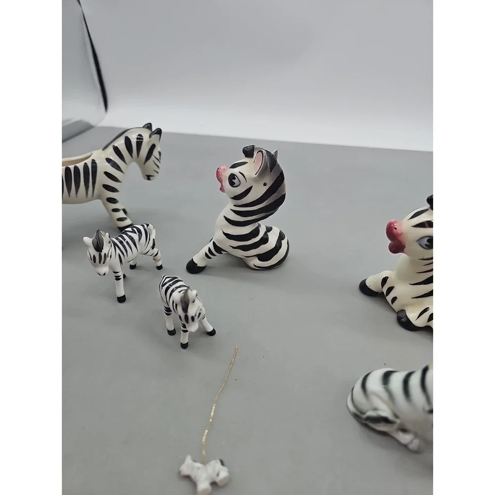 Vintage‎ Collectible 8 Bone China  Zebra Family Wild Animal Figurines Japan